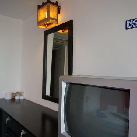 Sand Inn Hotel Hua Hin Exterior photo